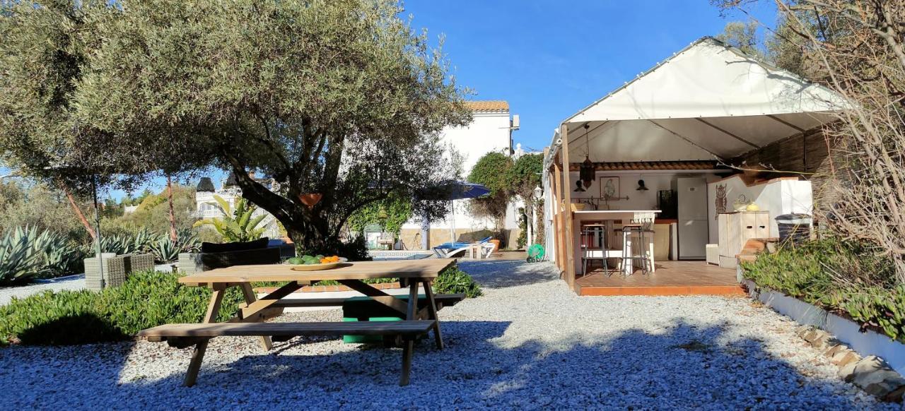 Campo Agave Luxury Tents Sayalonga Екстериор снимка