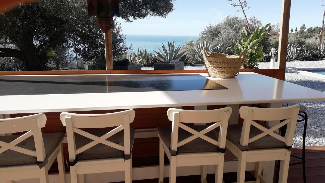 Campo Agave Luxury Tents Sayalonga Екстериор снимка