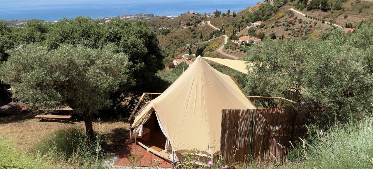 Campo Agave Luxury Tents Sayalonga Екстериор снимка