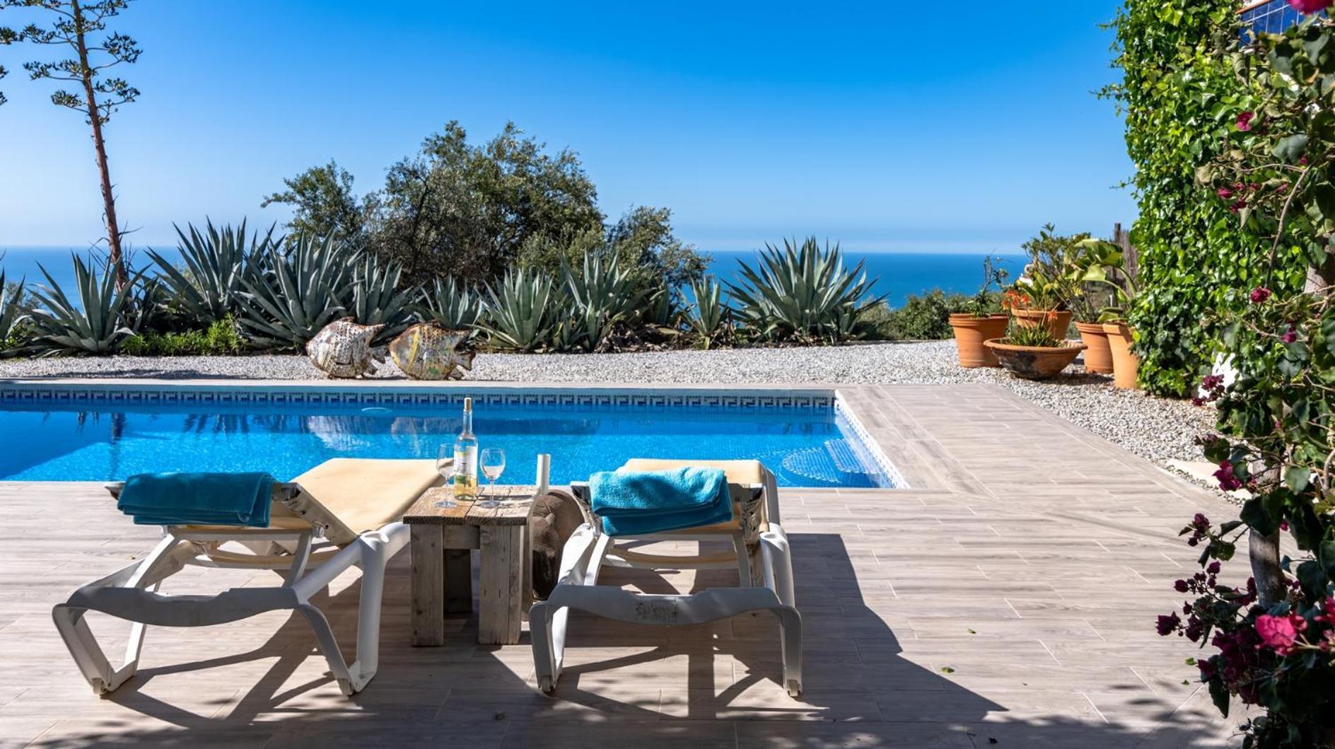 Campo Agave Luxury Tents Sayalonga Екстериор снимка