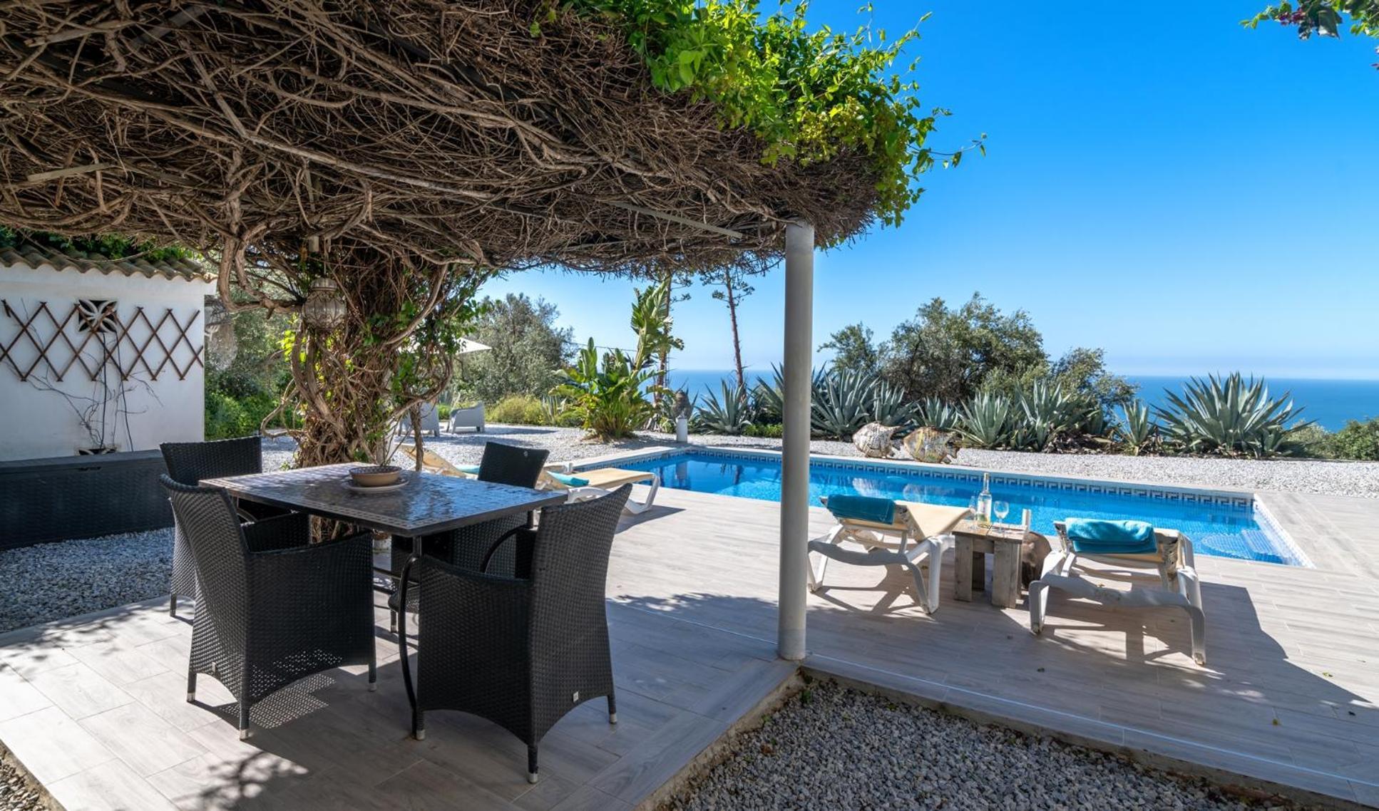 Campo Agave Luxury Tents Sayalonga Екстериор снимка