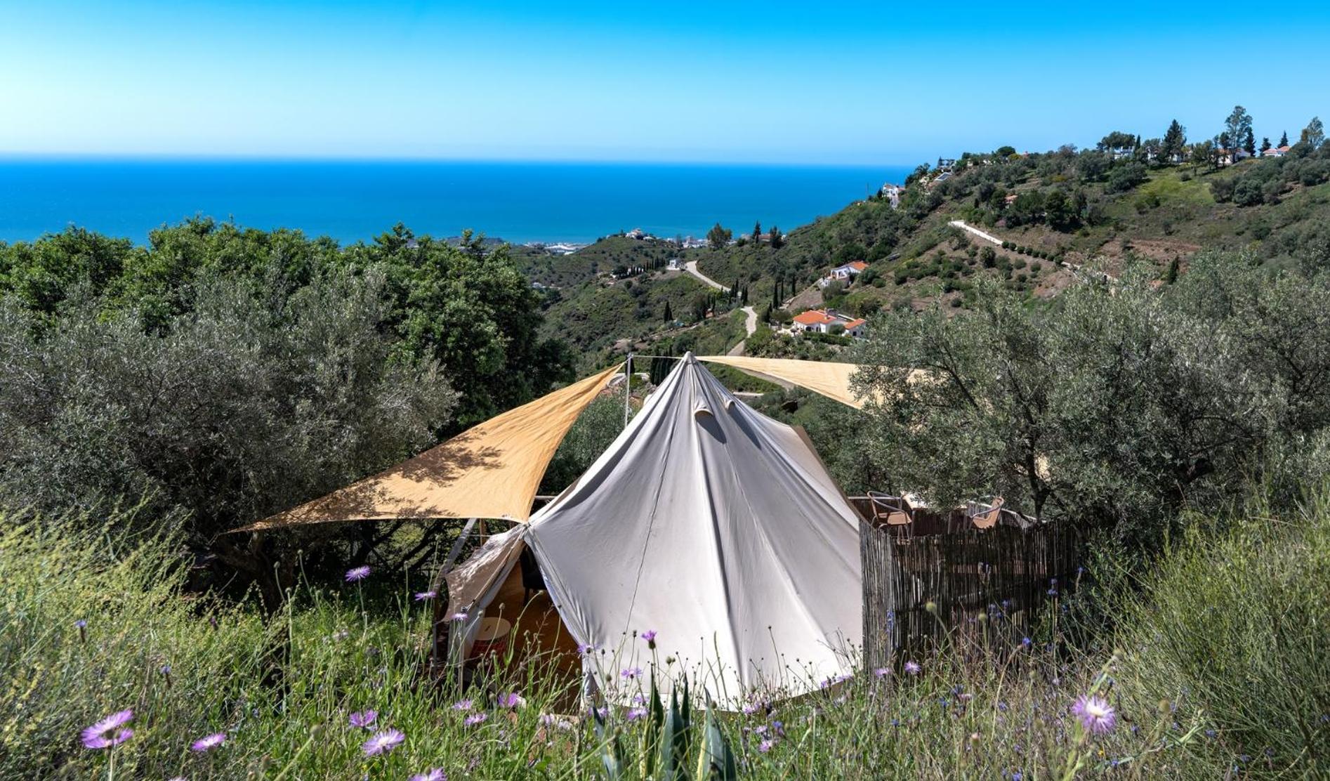 Campo Agave Luxury Tents Sayalonga Екстериор снимка