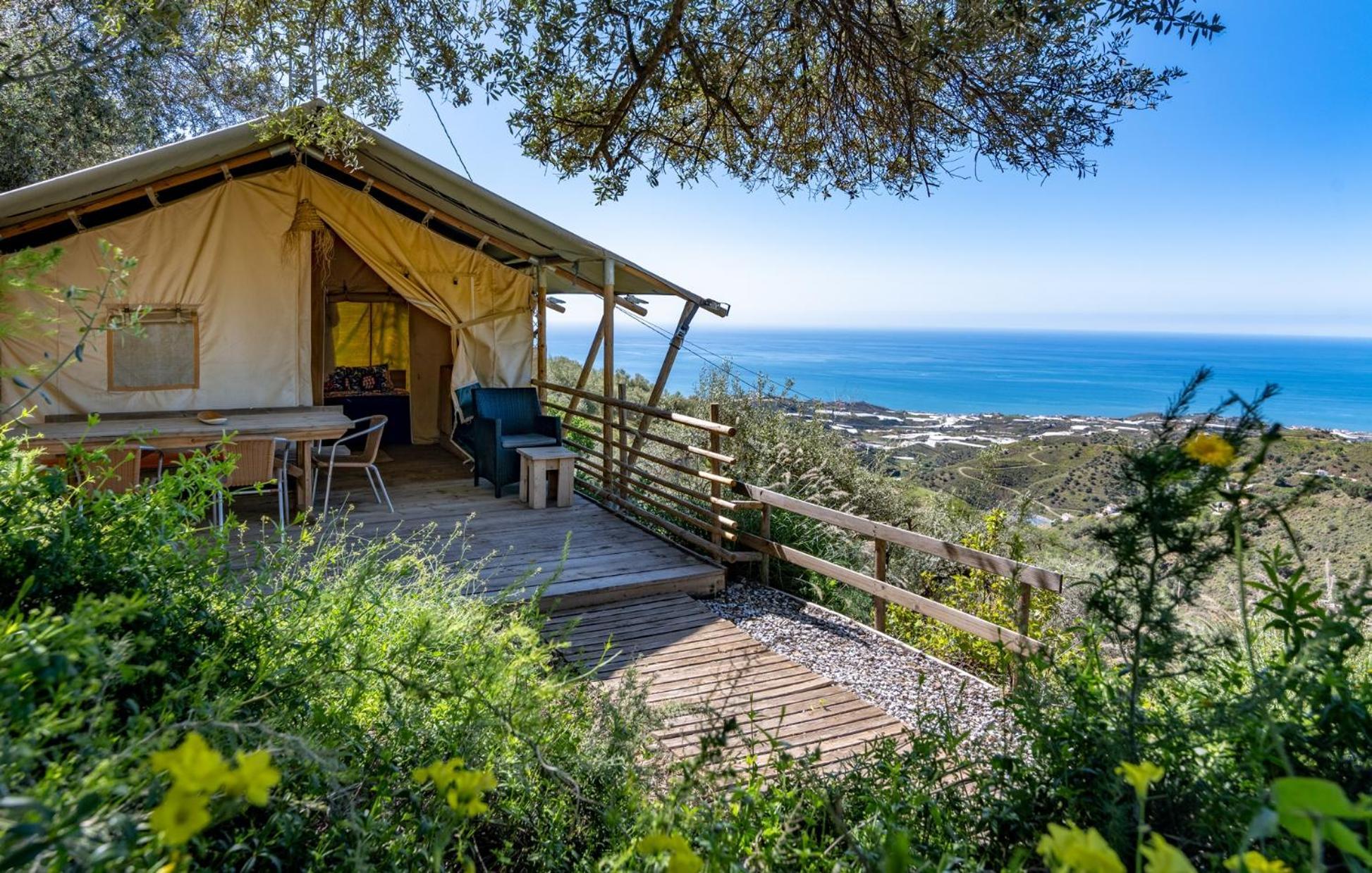 Campo Agave Luxury Tents Sayalonga Екстериор снимка