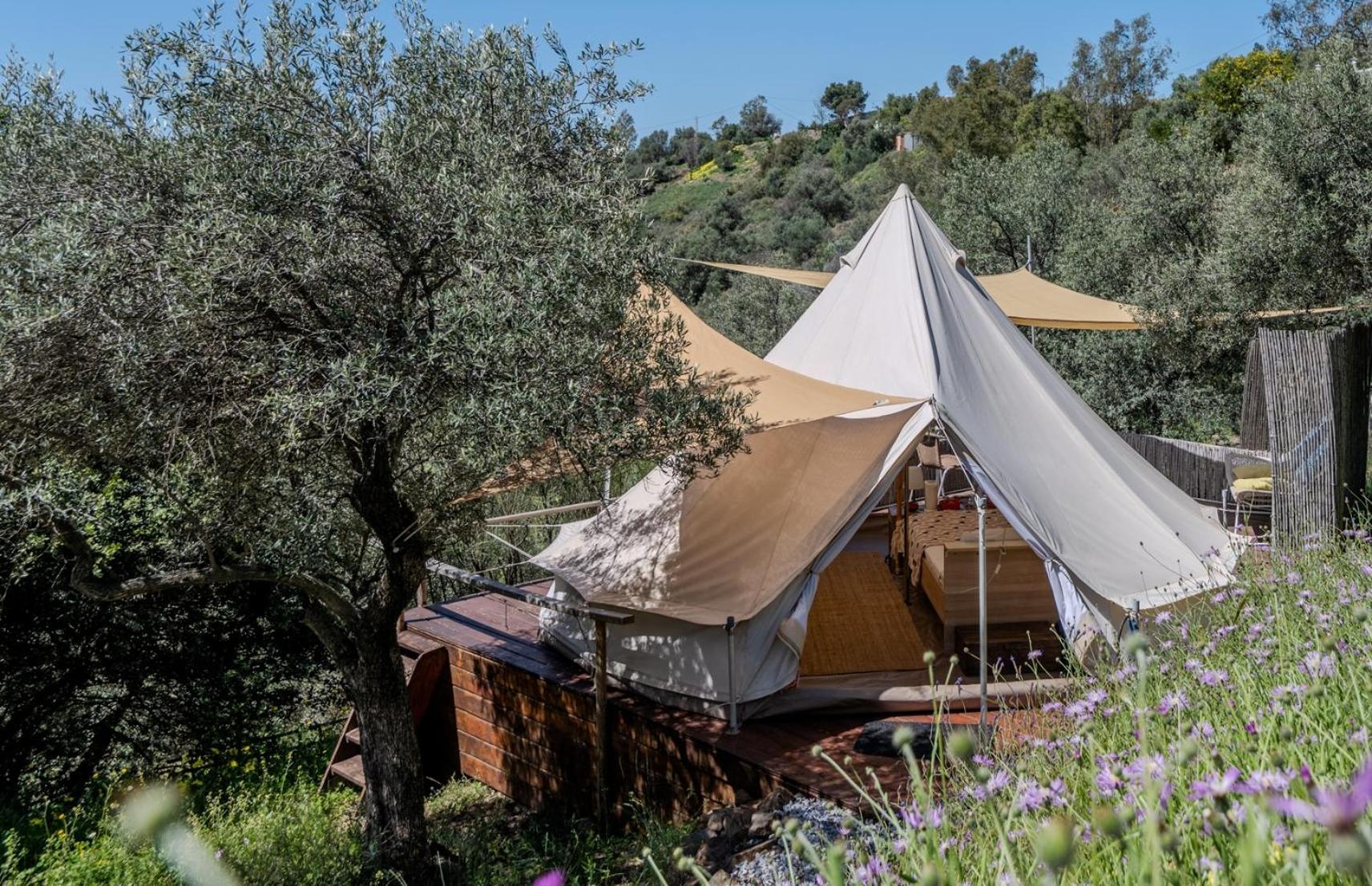 Campo Agave Luxury Tents Sayalonga Екстериор снимка